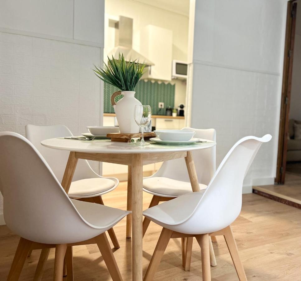 Apartamento Plaza Castilleja de la Cuesta Exteriér fotografie