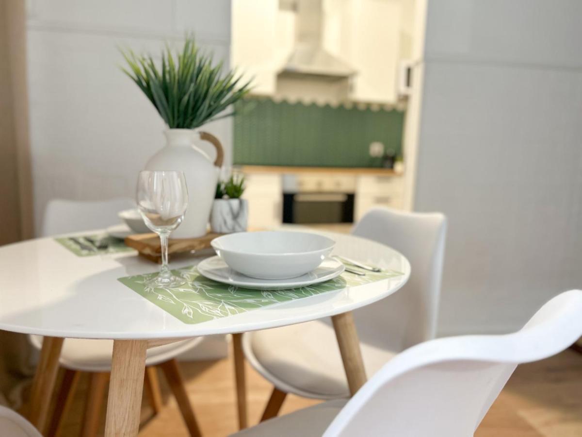 Apartamento Plaza Castilleja de la Cuesta Exteriér fotografie